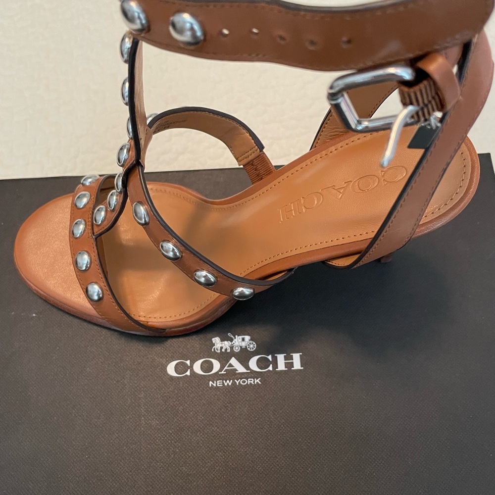 Coach shoes - Picture 2 of 3